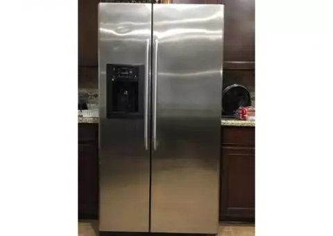 GE Refrigerator for sale